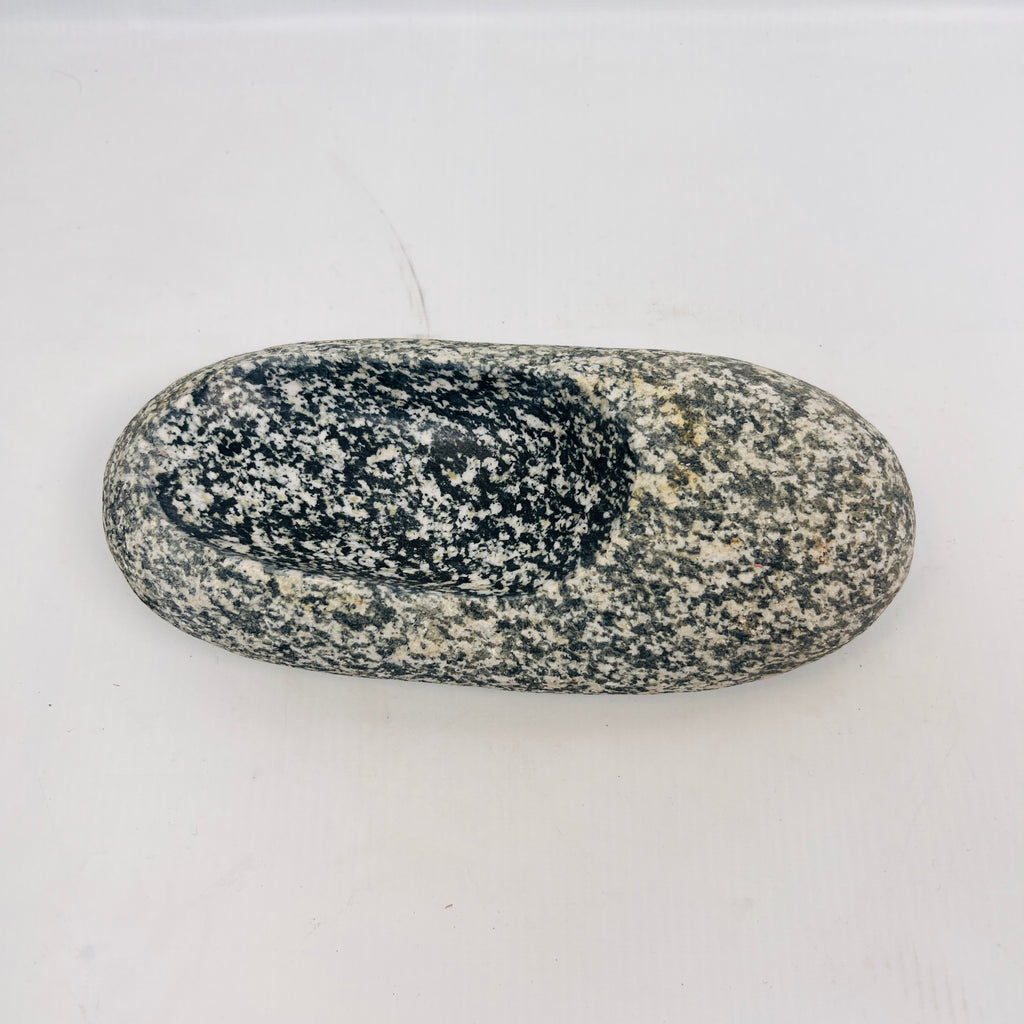 River Stone Sandy Grazed Soap Dish