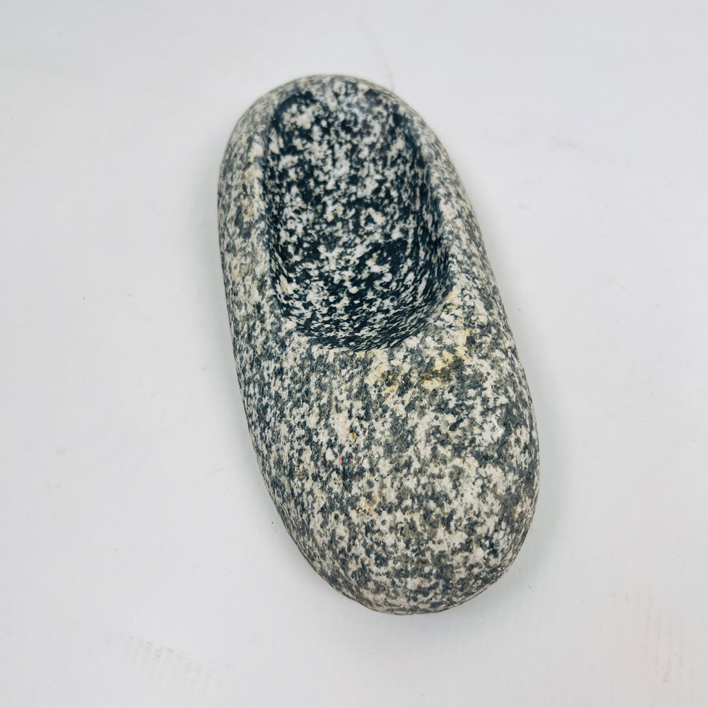 River Stone Sandy Grazed Soap Dish