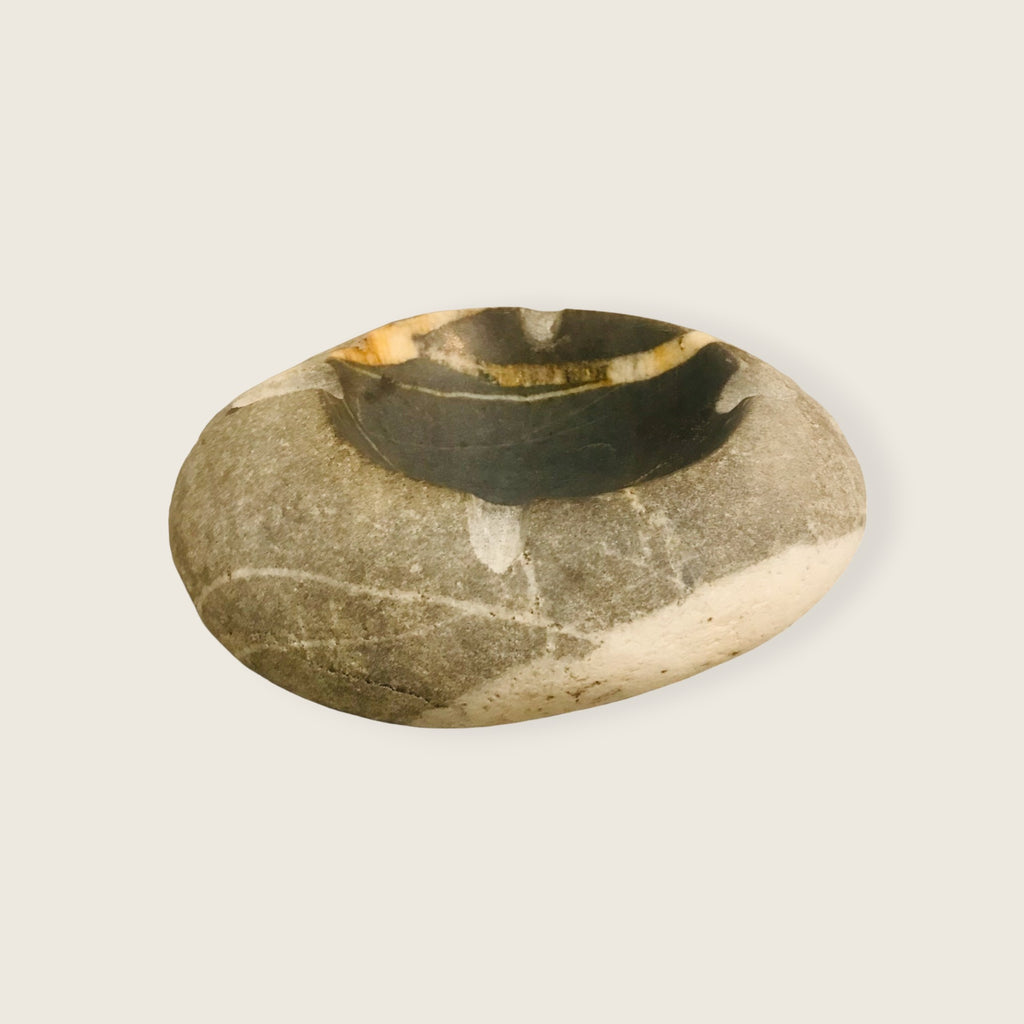 Stone Circle Ash Tray