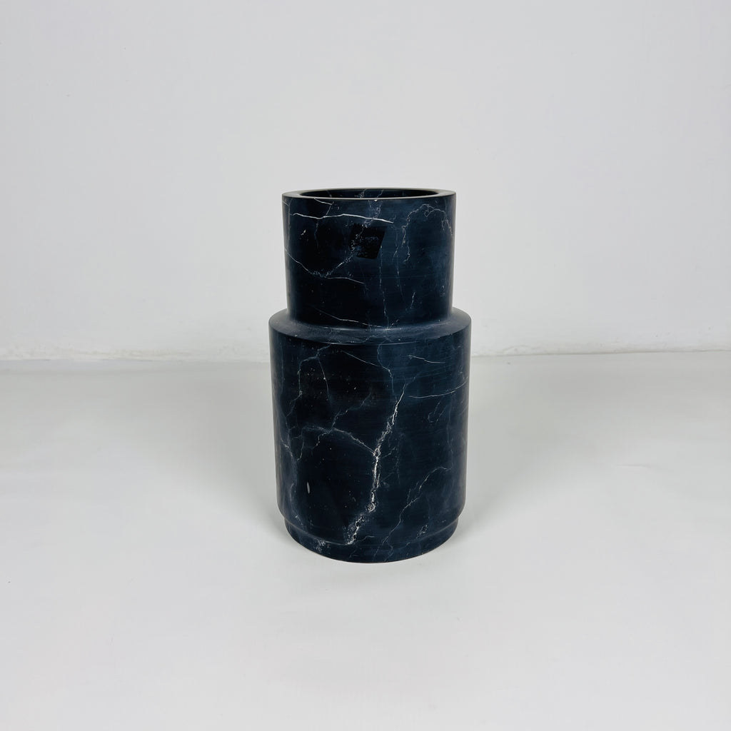 Black With White Veins Vase(Large)