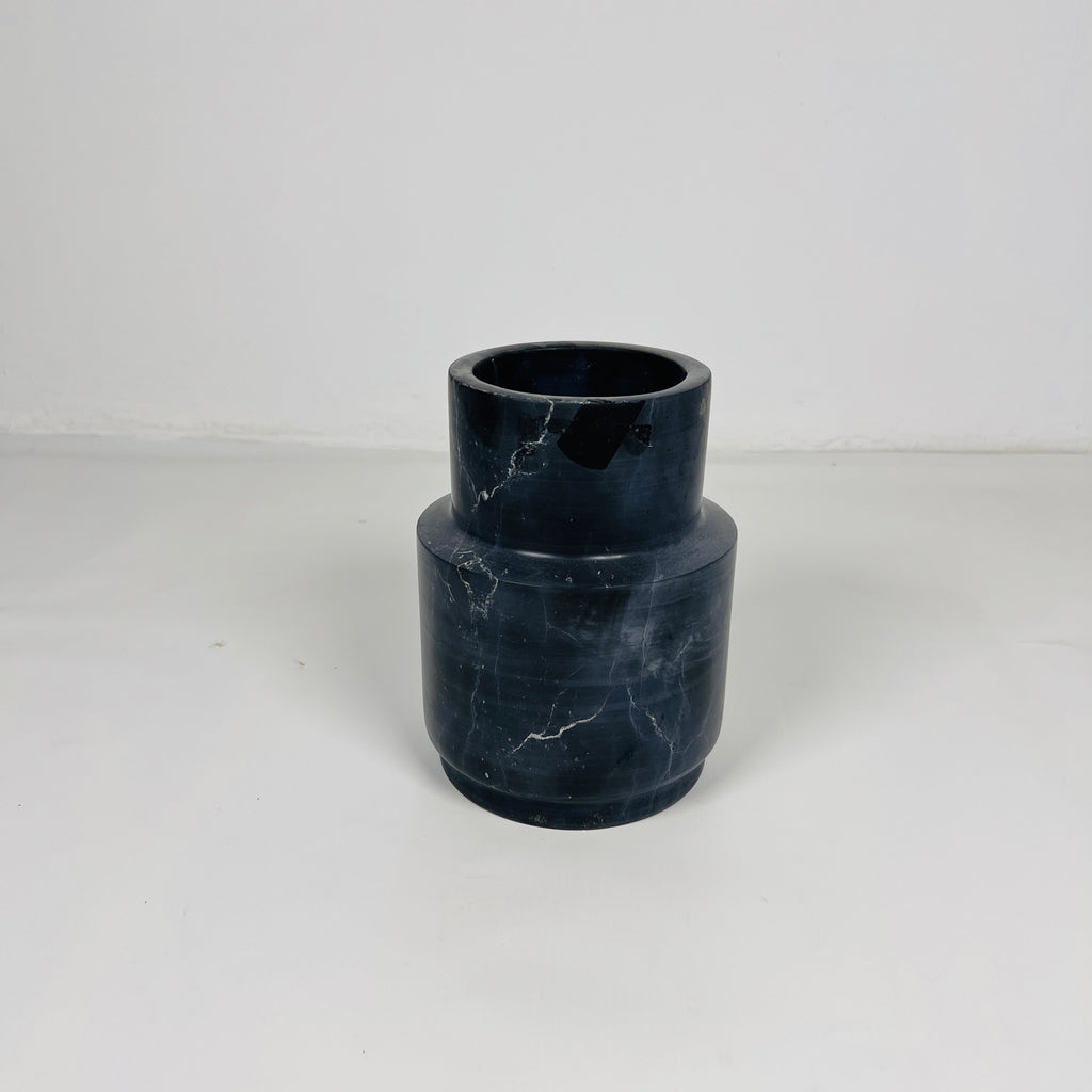 Black With White Veins Vase(Small)