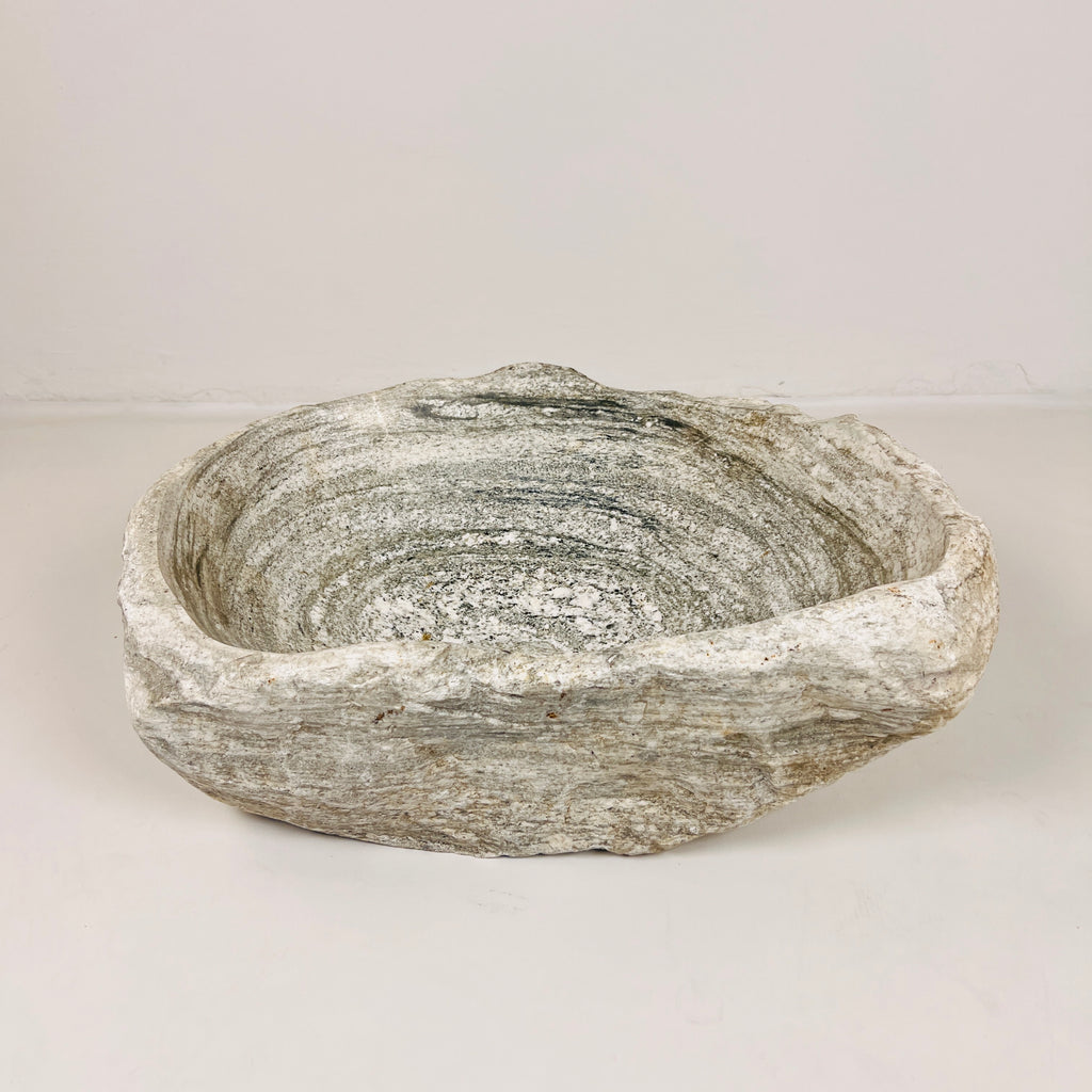 Eggshell Ripple River Stone Sink