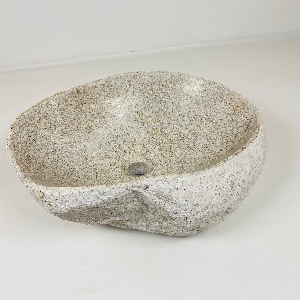 Eggshell Spotted River Stone Sink