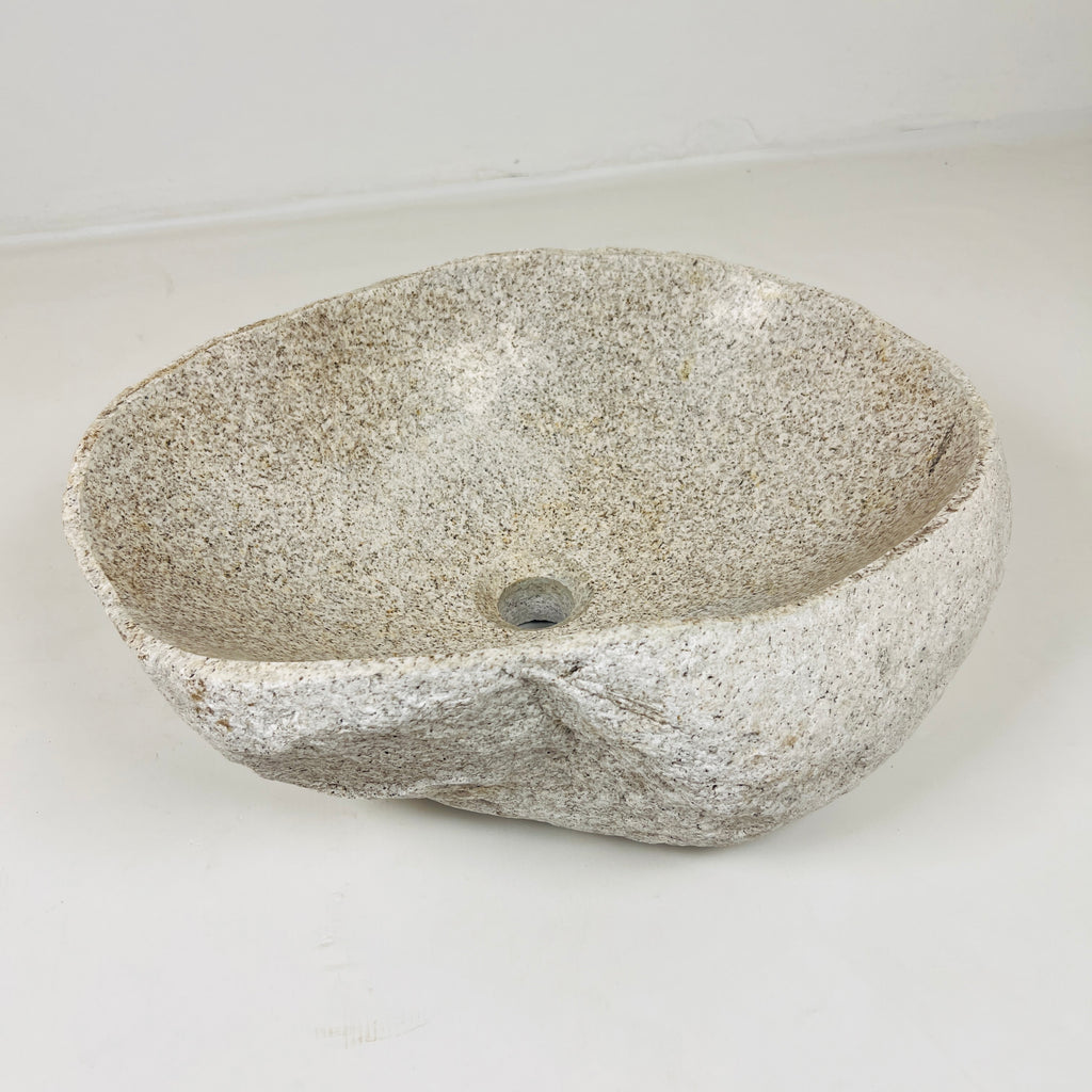 Eggshell Spotted River Stone Sink