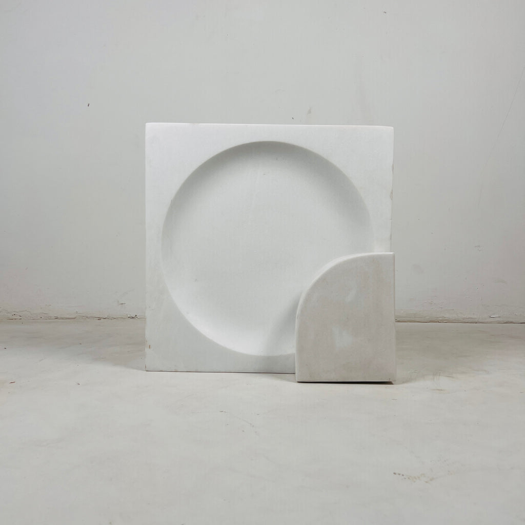 Aura White Stone Lamp