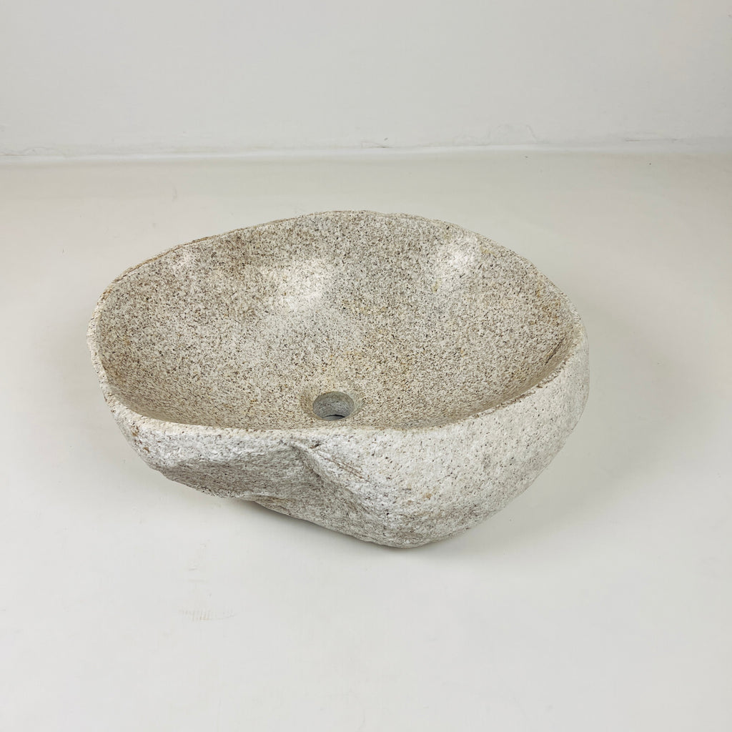 Eggshell Spotted River Stone Sink