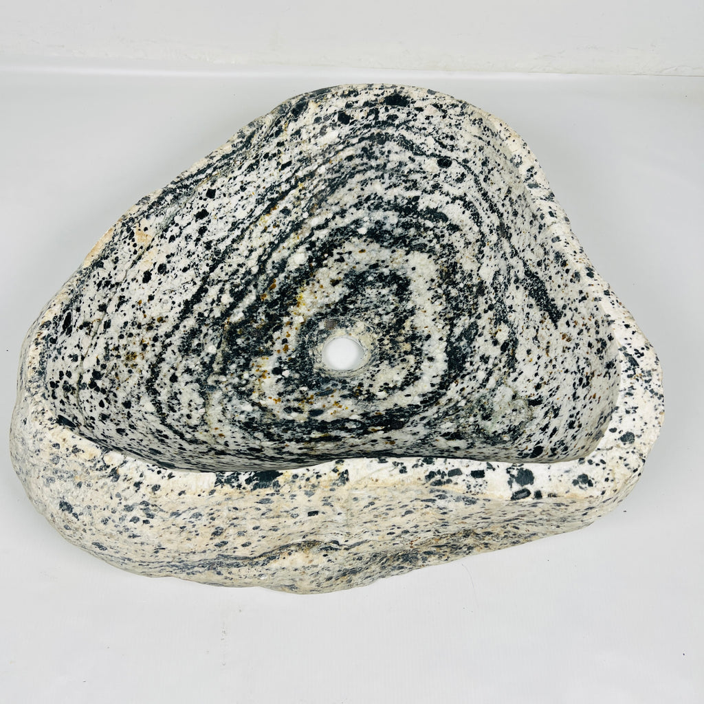 Inky Depth River Stone Sink