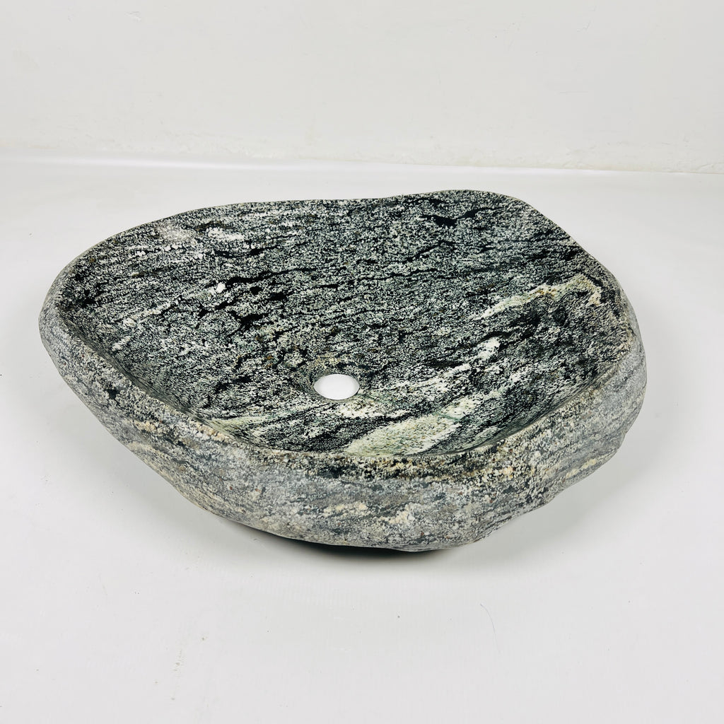 Pebble River Stone Sink