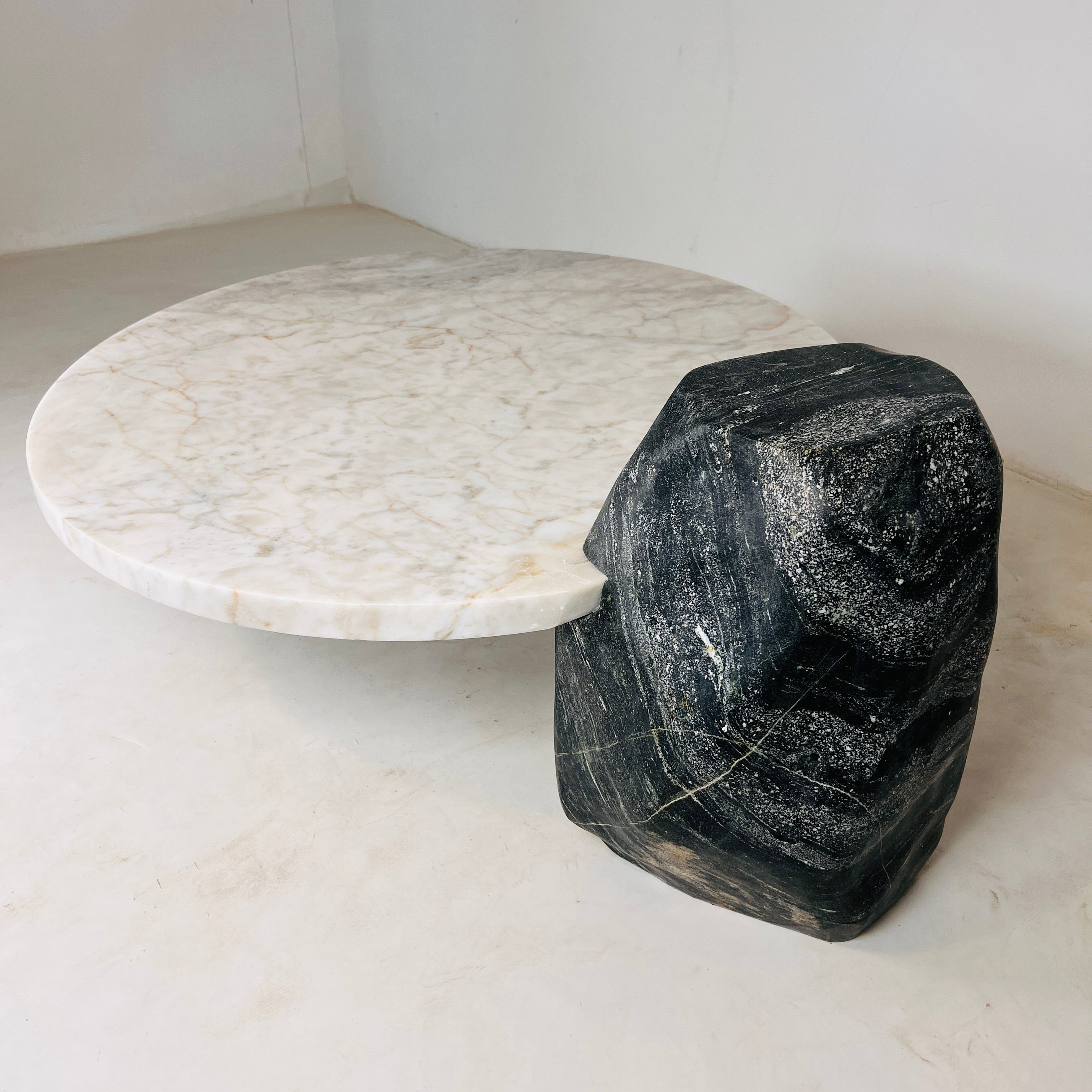 Obsidian Mix Stone Table