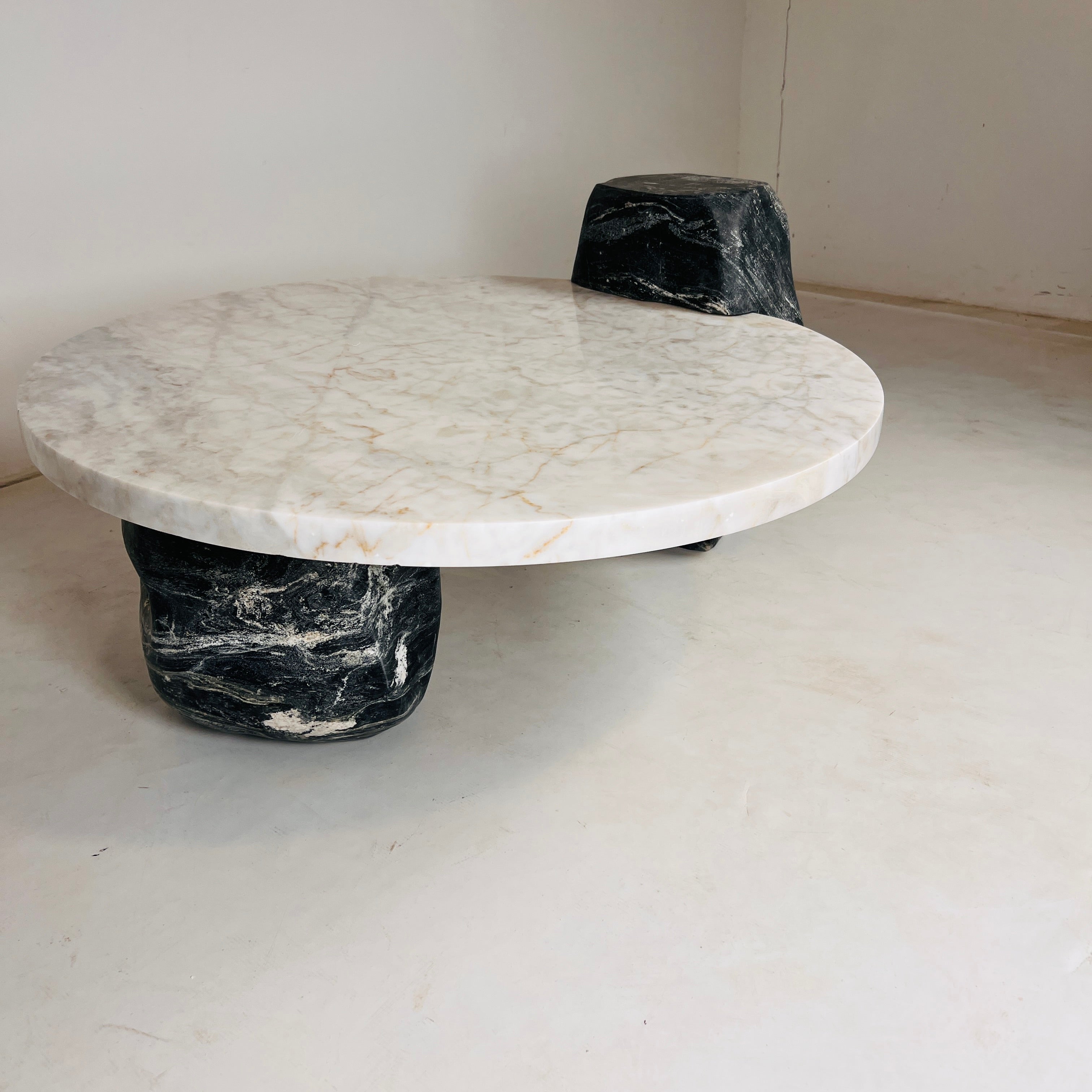 Obsidian Mix Stone Table