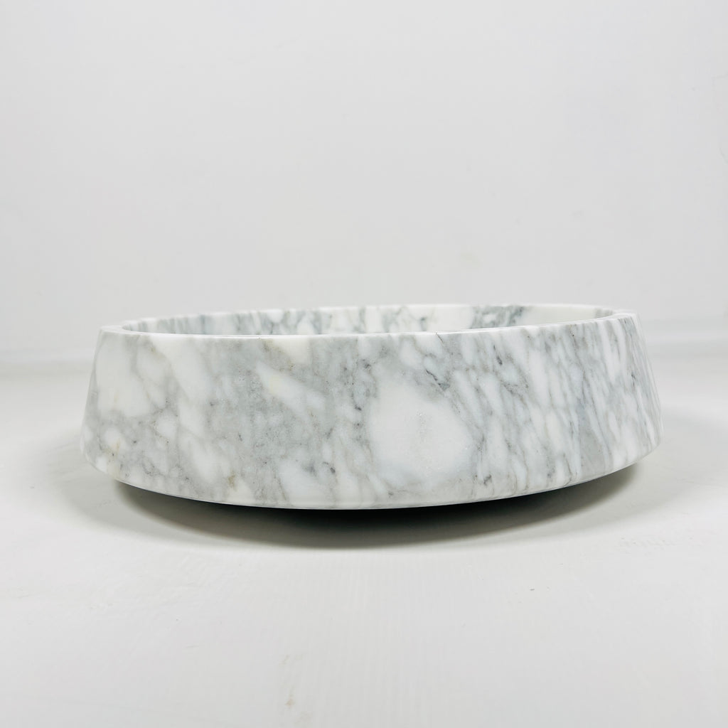 White and Gray Veined Bowl