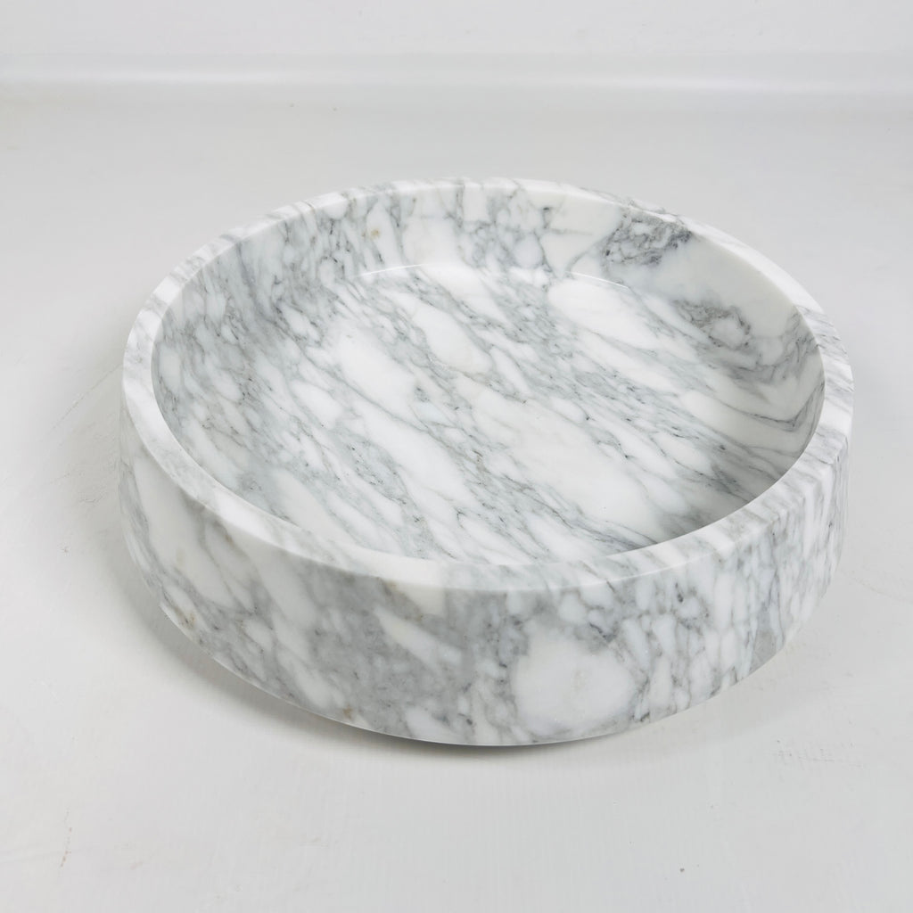 White and Gray Veined Bowl