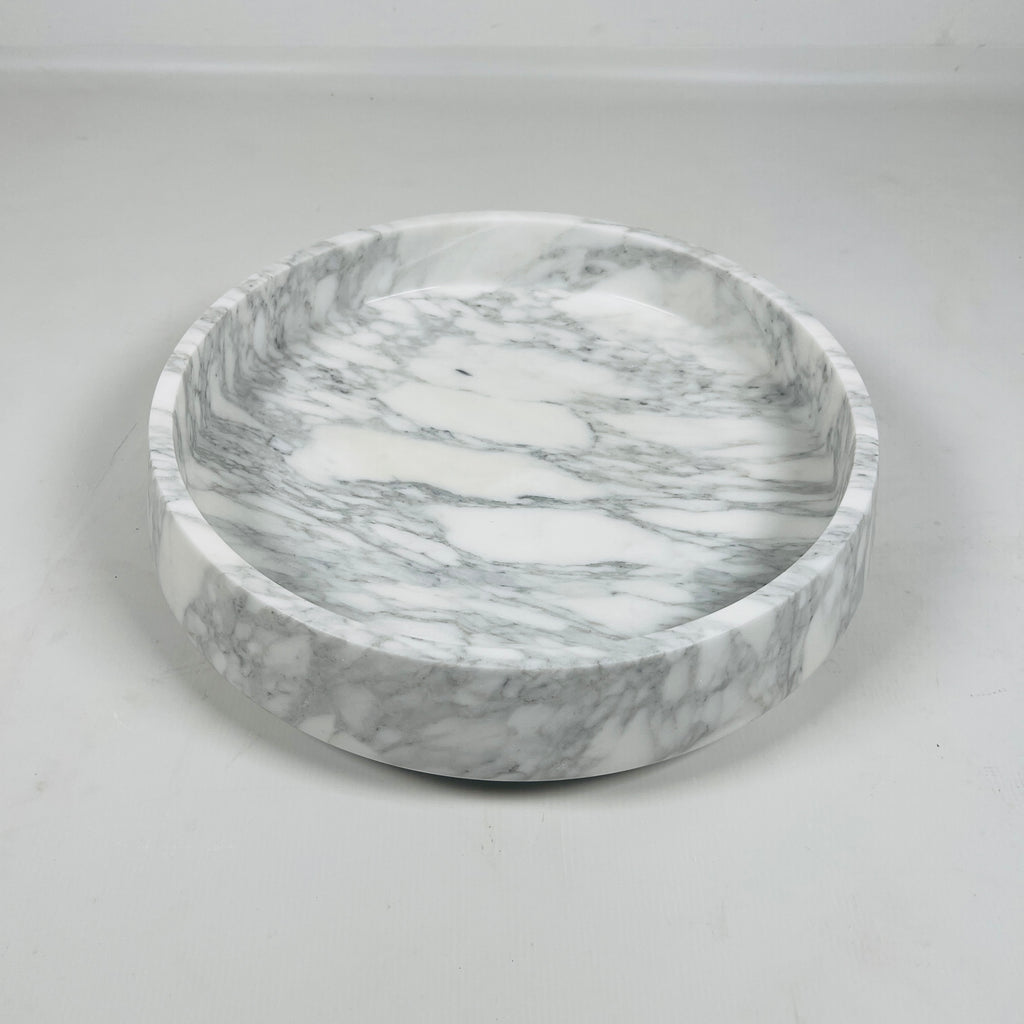 White and Gray Veined Bowl