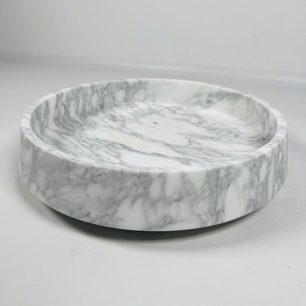 White and Gray Veined Bowl