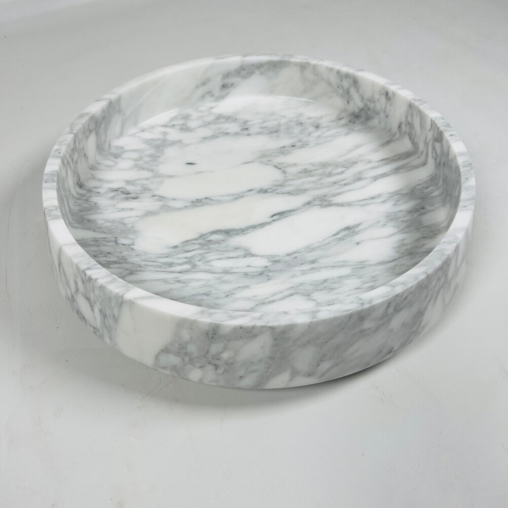 White and Gray Veined Bowl