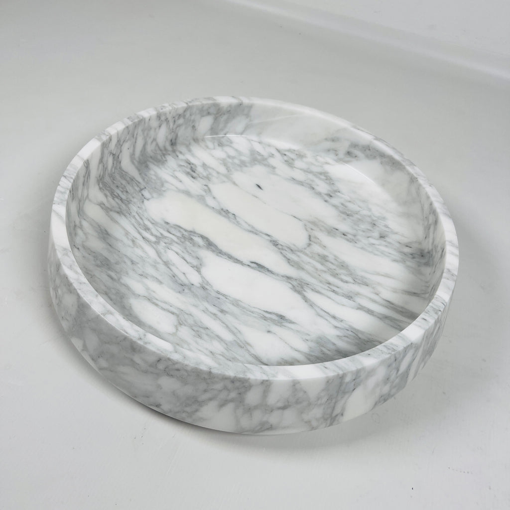 White and Gray Veined Bowl