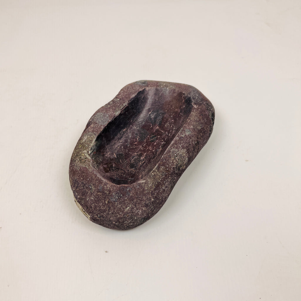 Riverstone Burgundy Lined Soap Dish