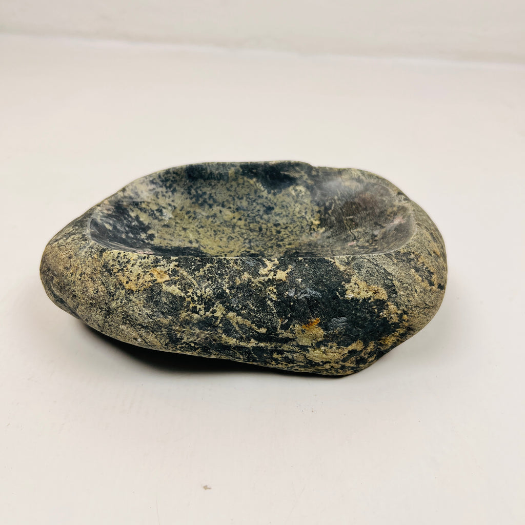 Riverstone Moss Patched Soap Dish