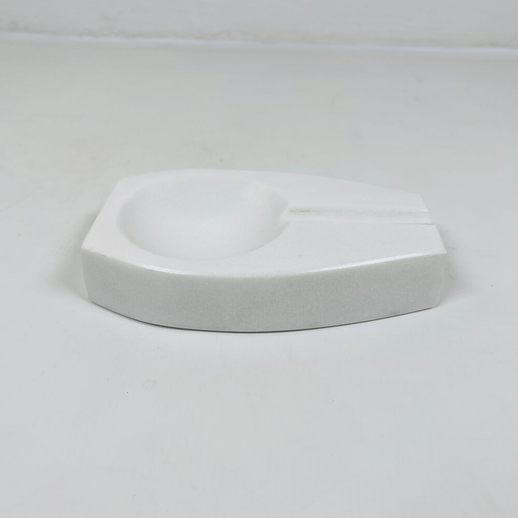 Marble Opaque White Ash Tray