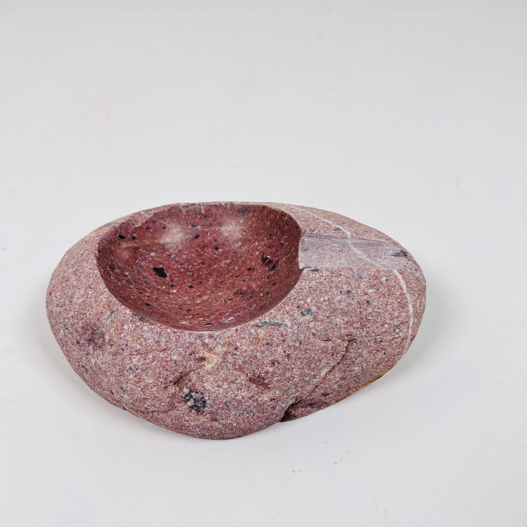 River Stone Red Spotted Ash Tray