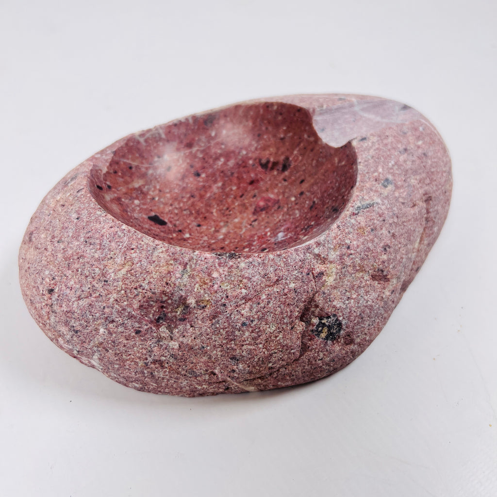 River Stone Red Spotted Ash Tray