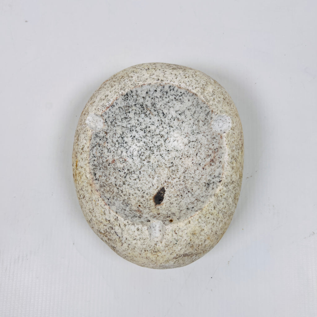 River Stone Spotted Eggshell Ash Tray