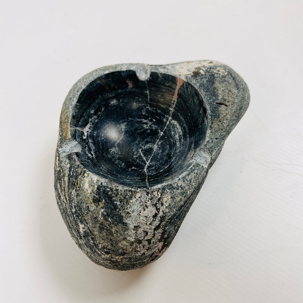 River Stone Triangular Ringed Ash Tray