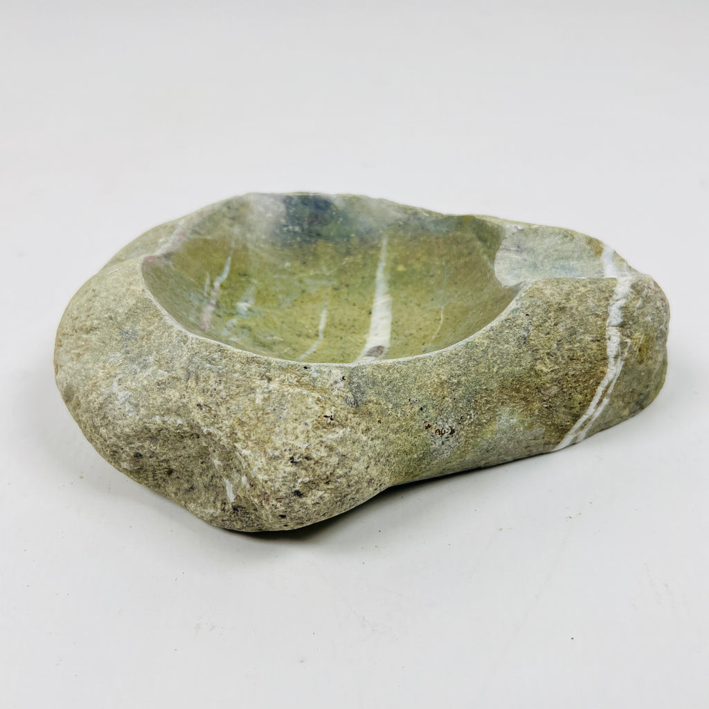 River Stone Lime White Lined Ash Tray