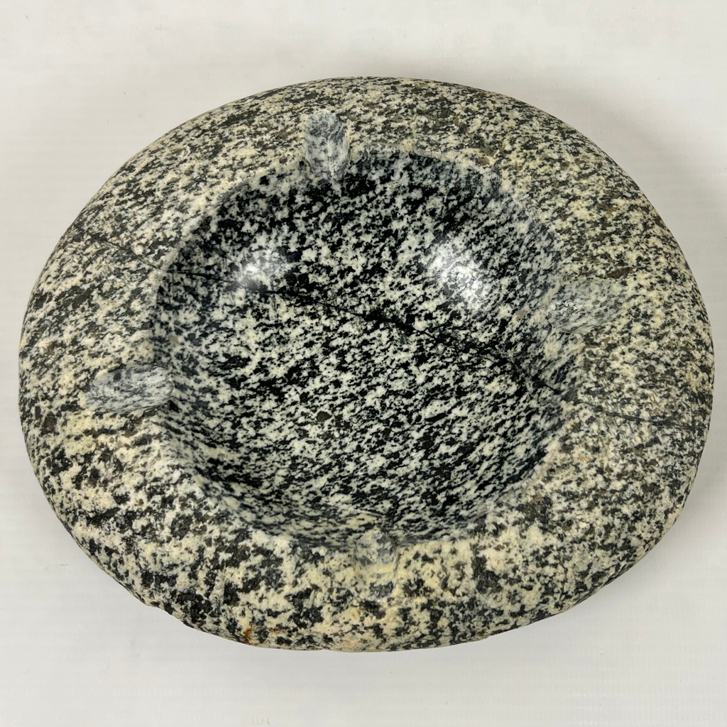 River Stone Dotted Swiss Ash Tray