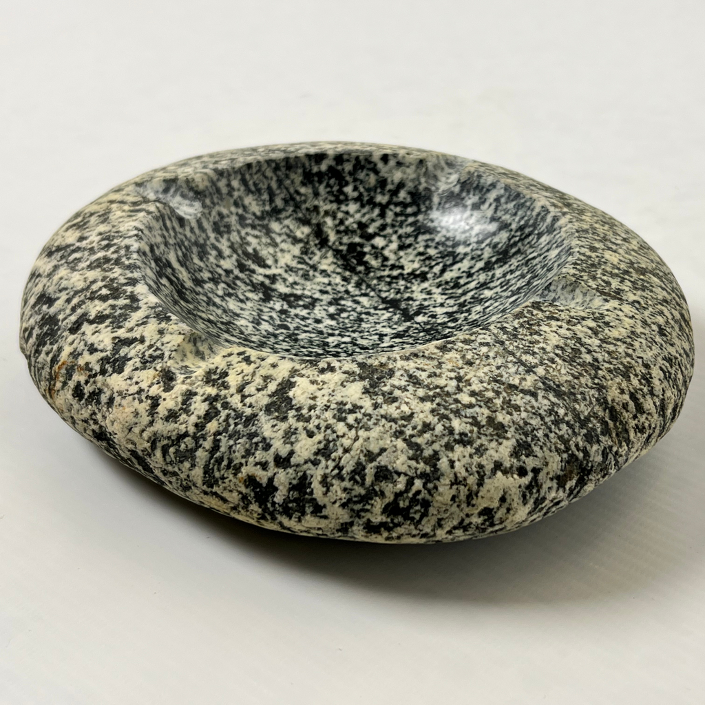 River Stone Dotted Swiss Ash Tray