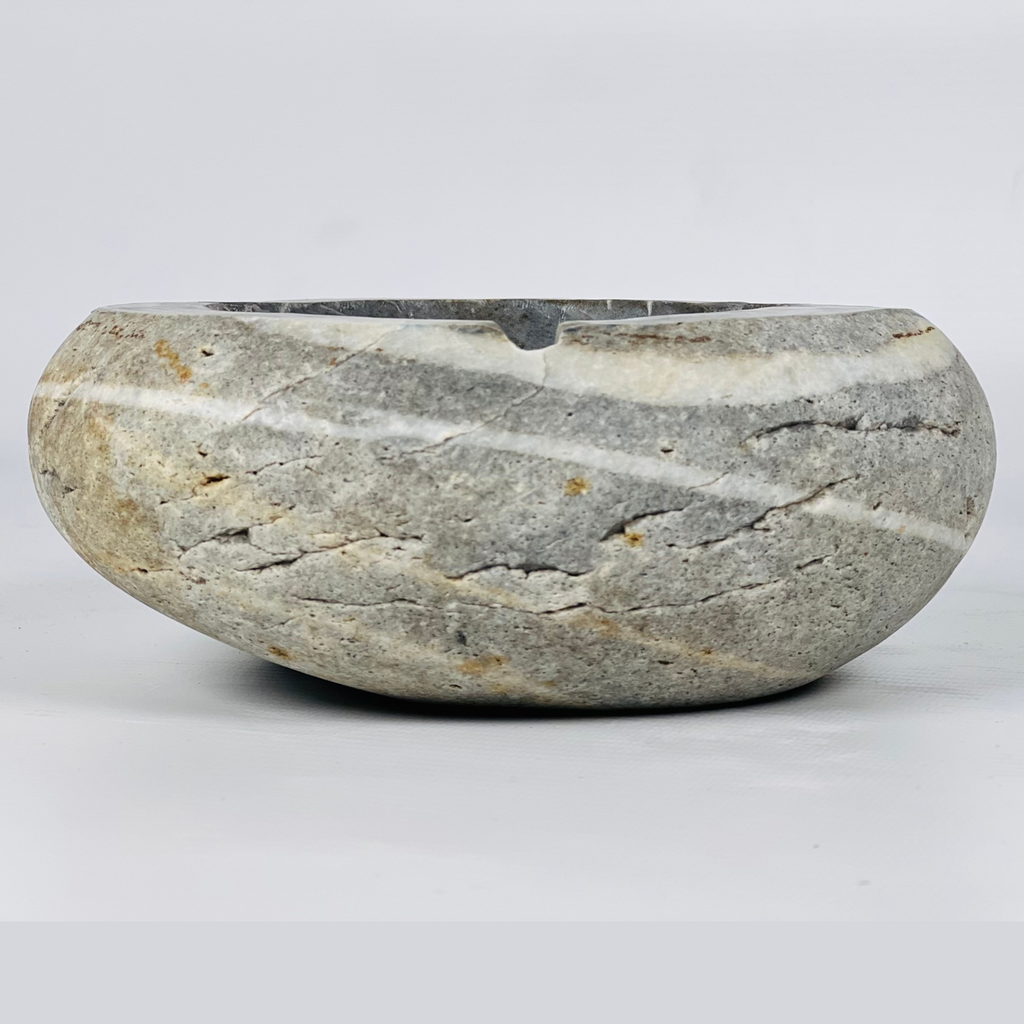 River Stone White Ring Ash Tray