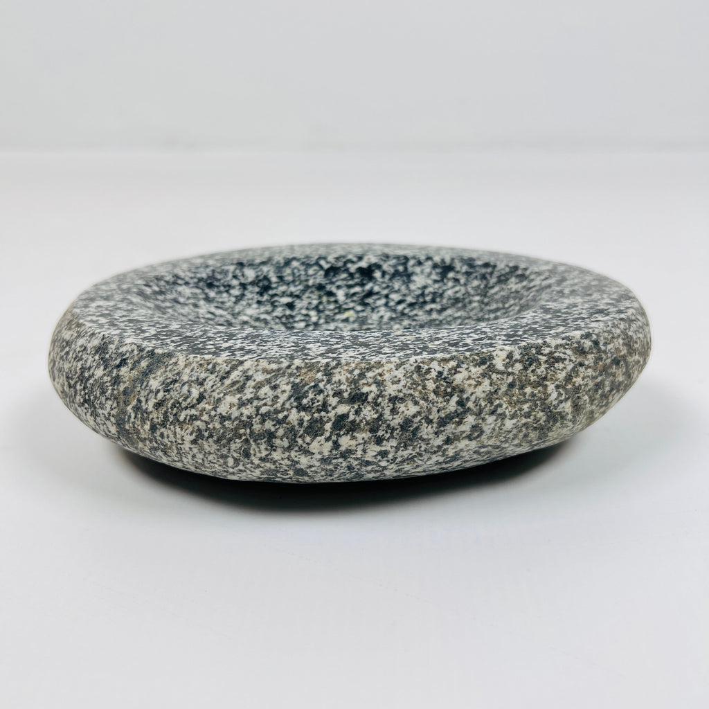 Riverstone Shadow Dotted Soap Dish