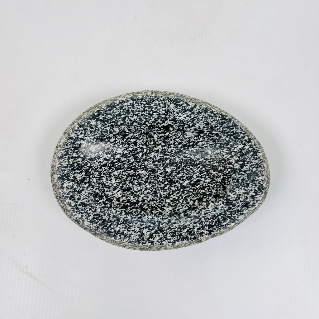 Riverstone Shadow Dotted Soap Dish