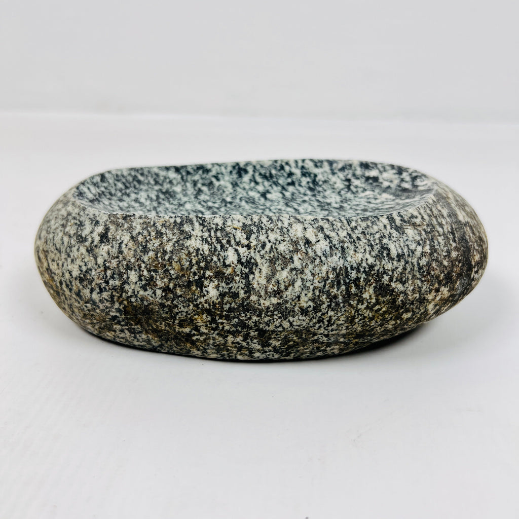 Riverstone White Speckled Soap Dish