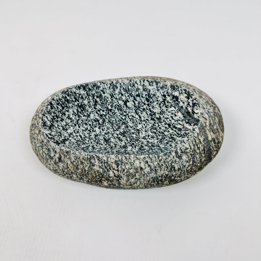 Riverstone White Speckled Soap Dish