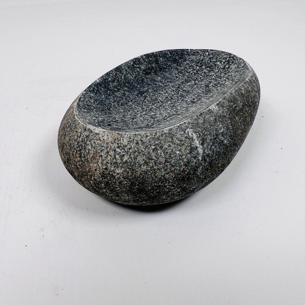 Riverstone Black Speckled Soap Dish