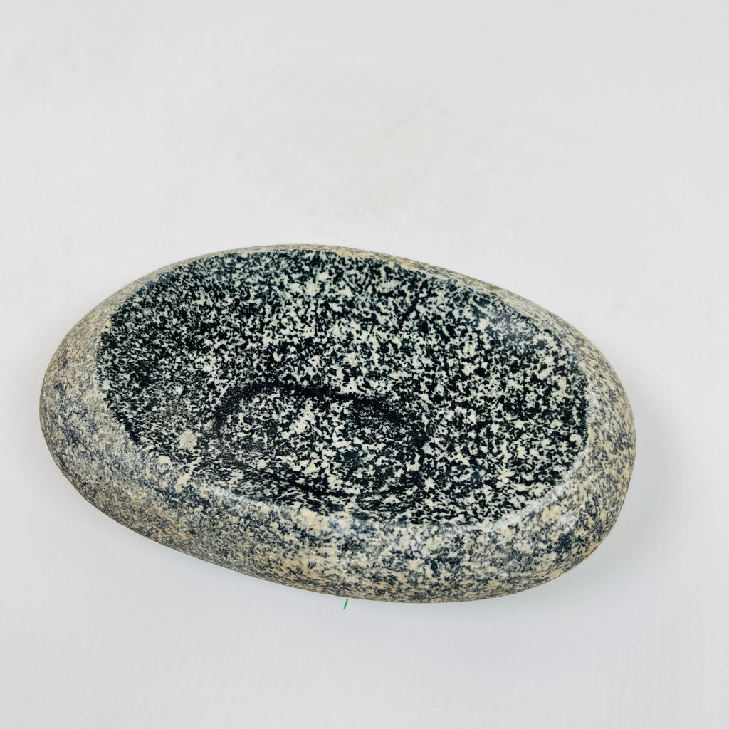 Riverstone Ringed Marked Soap Dish