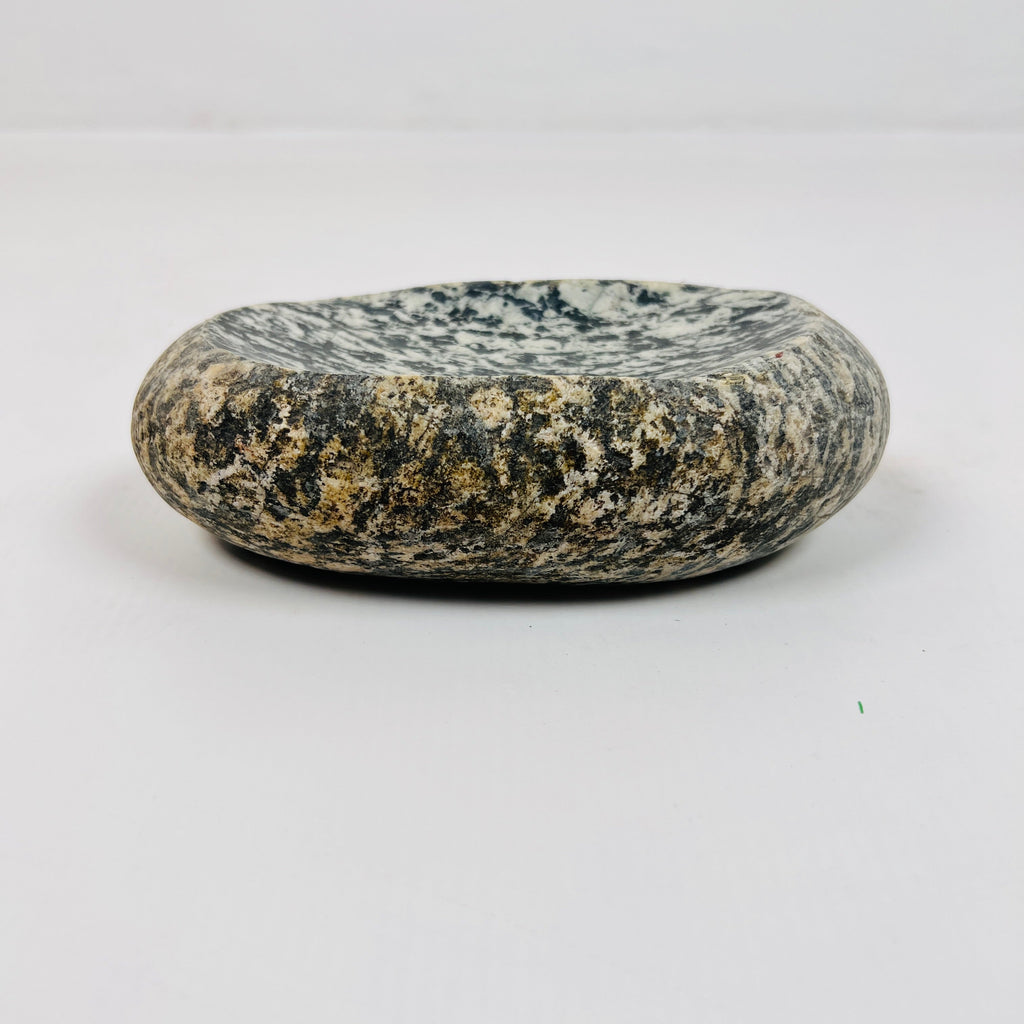 Riverstone Black and White Blotched Soap Dish