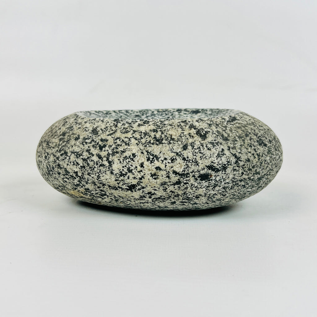 River Stone Black And White Soap Dish