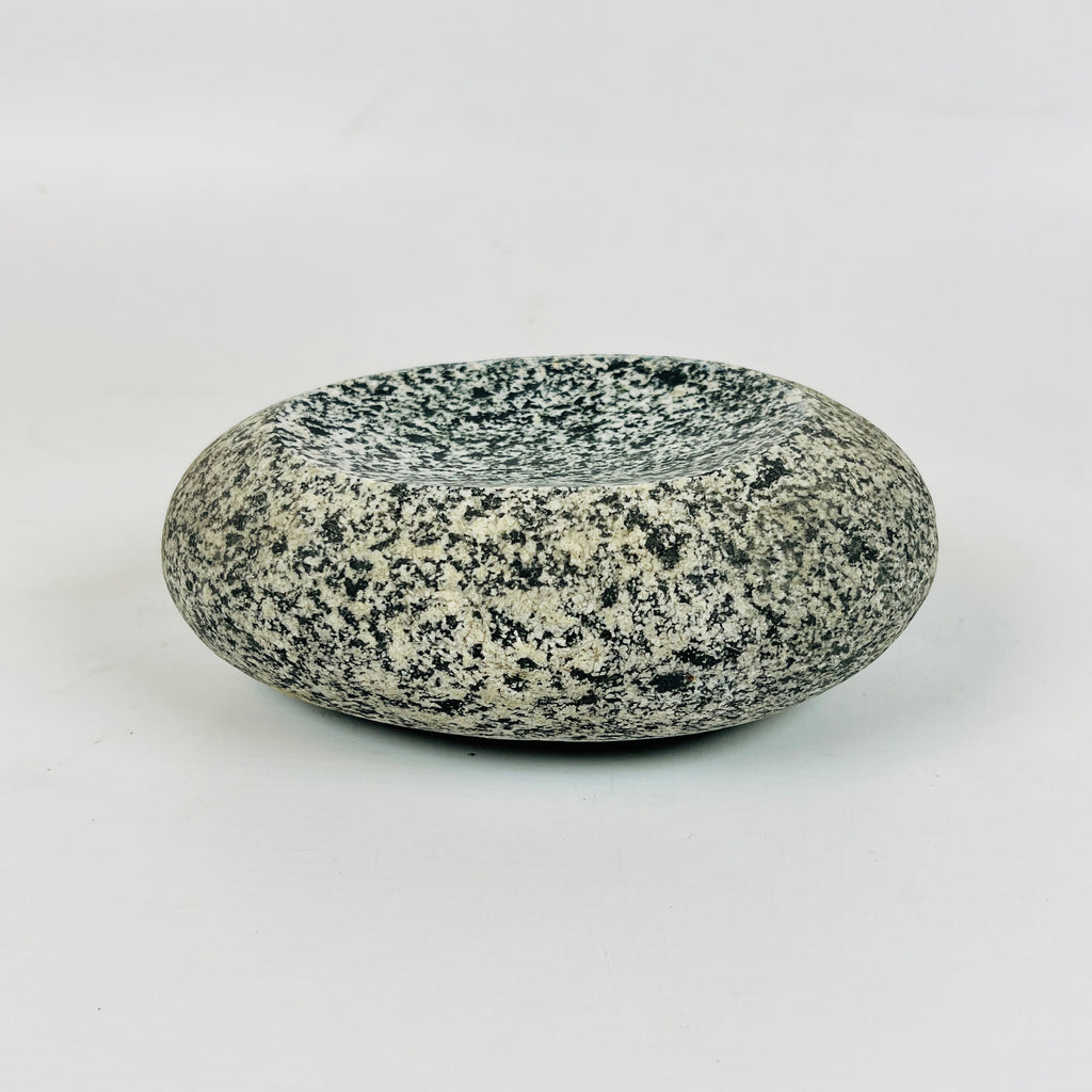 River Stone Black And White Soap Dish