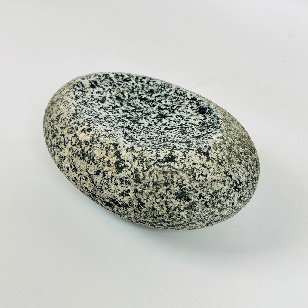 River Stone Black And White Soap Dish