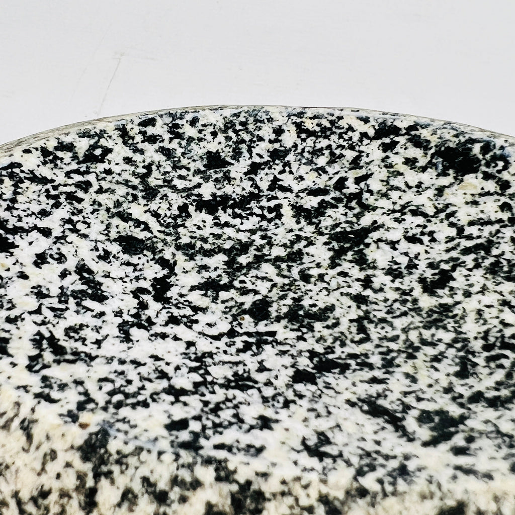 River Stone Black And White Soap Dish