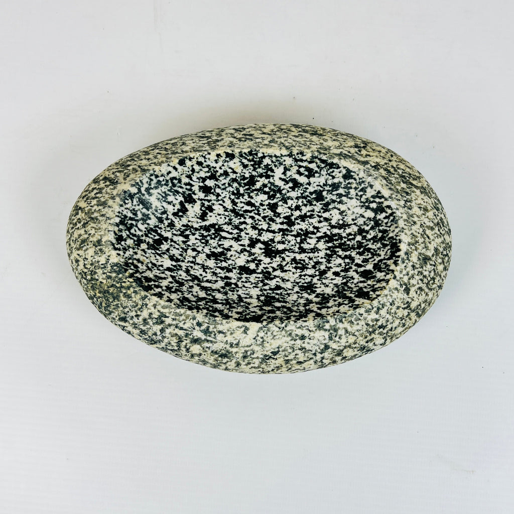 River Stone Salt And Pepper Soap Dish