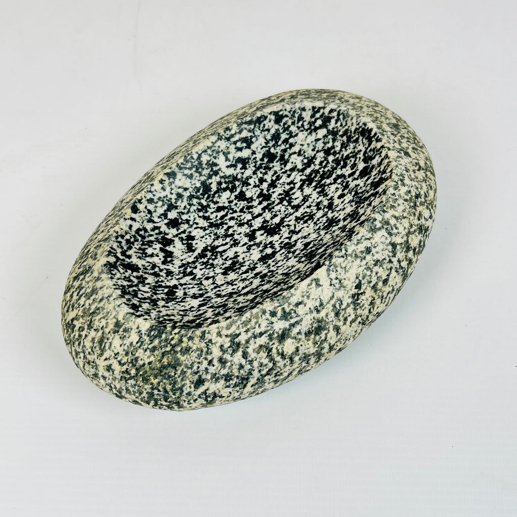 River Stone Salt And Pepper Soap Dish