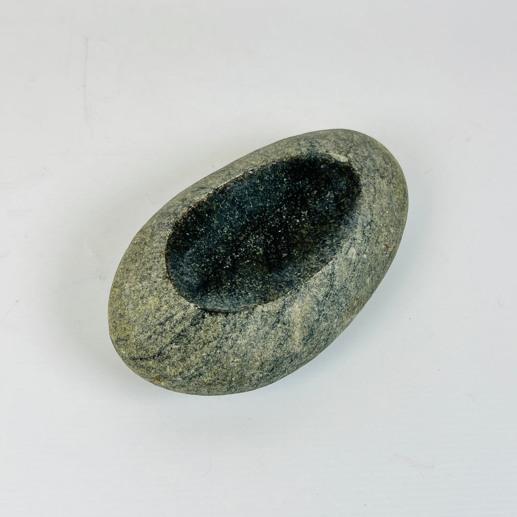 Riverstone Stone Deep Blue Specked Soap Dish