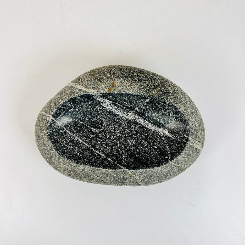 Riverstone Stone White Lined Soap Dish