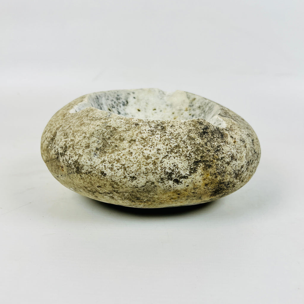 River Stone Black And Caramel Dotted Ash Tray