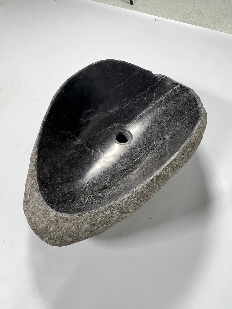 Black Lined River Stone Sink