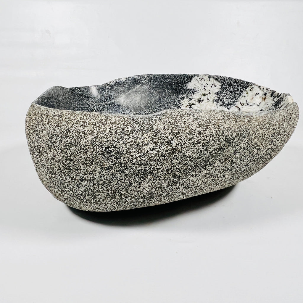 White Marked River Stone Sink