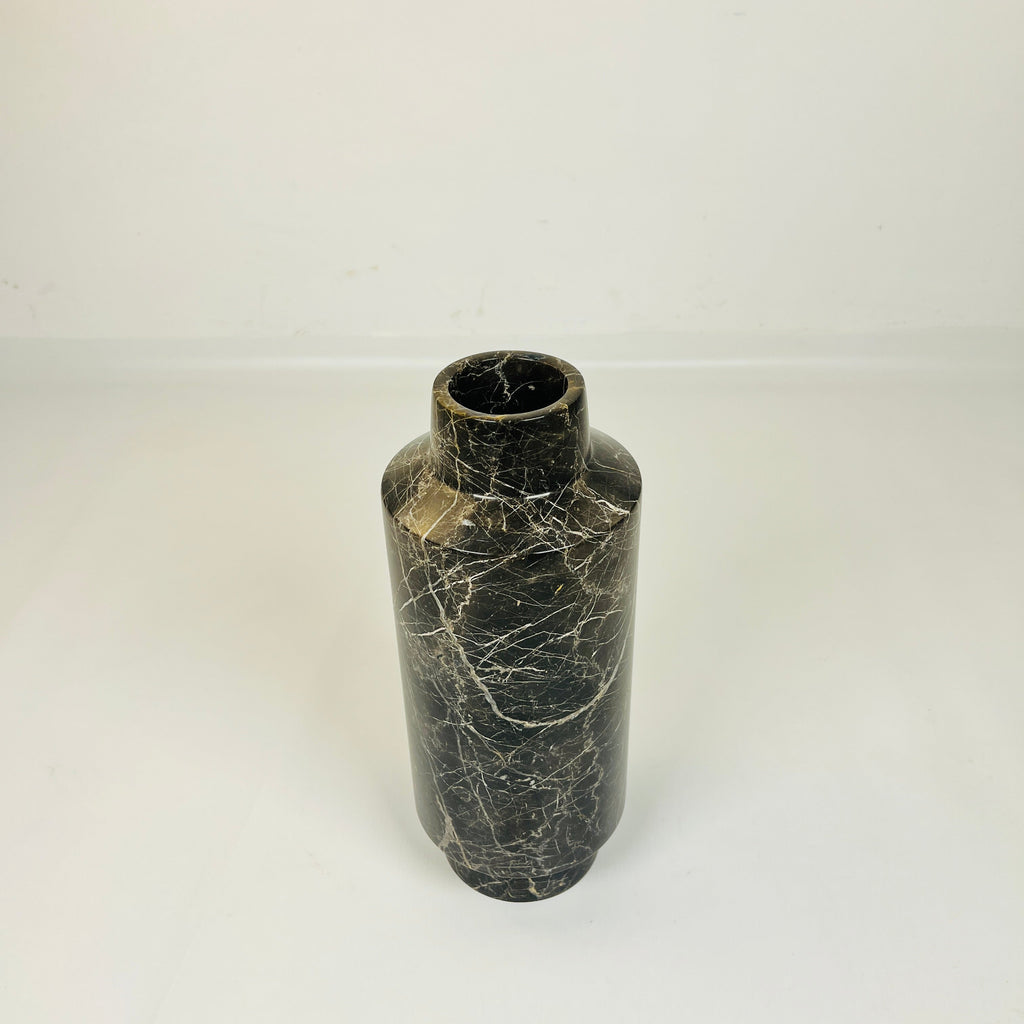 Cylindrical Golden Veined Vase